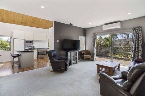 Photo of property in 29a Forest Hill Road, Henderson, Auckland, 0612