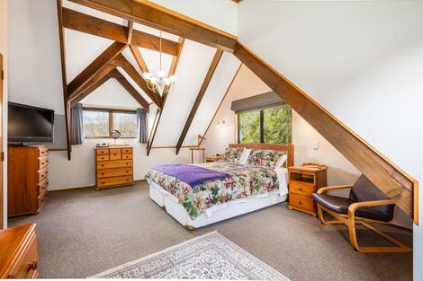 Photo of property in 34 Albatross Close, Whitby, Porirua, 5024