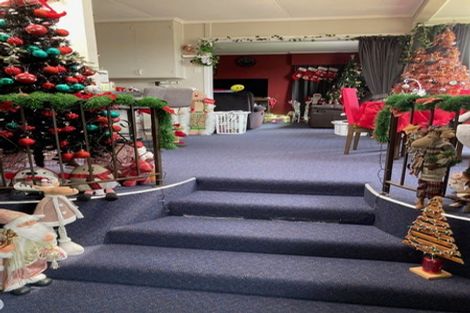 Photo of property in 4 Margaret Place, Merrilands, New Plymouth, 4312