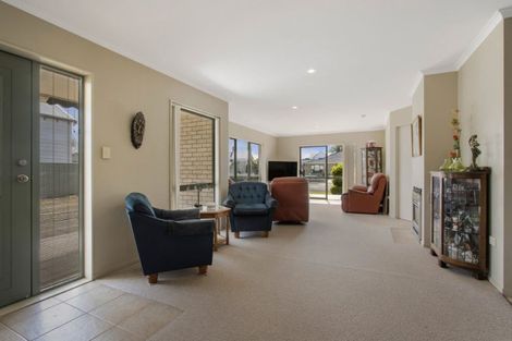 Photo of property in 10 Silverton Road, Waihi, 3610