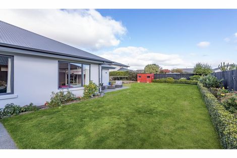 Photo of property in 16 Hampstead Close, Rangiora, 7400