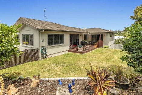 Photo of property in 52 Inverness Drive, Pyes Pa, Tauranga, 3112