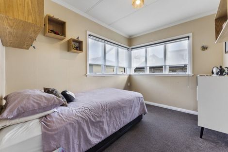 Photo of property in 4 Burfield Place, Awapuni, Palmerston North, 4412
