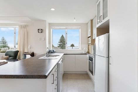 Photo of property in 18/12 Maunganui Road, Mount Maunganui, 3116