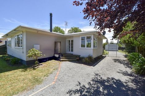 Photo of property in 15 Moreton Road, Carterton, 5713