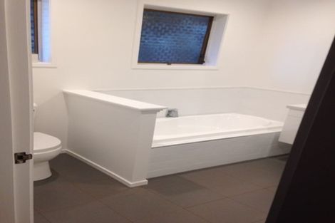 Photo of property in 1/78 Bentley Avenue, Glenfield, Auckland, 0629