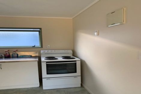 Photo of property in 11 Normandy Place, Henderson, Auckland, 0610