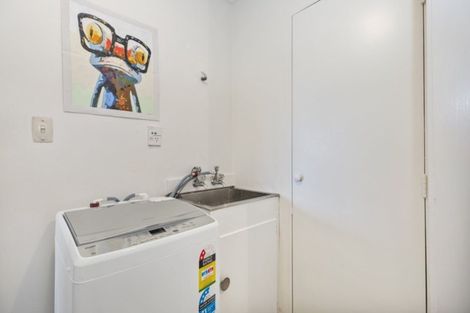 Photo of property in 2/38 Koromiko Street, New Lynn, Auckland, 0600