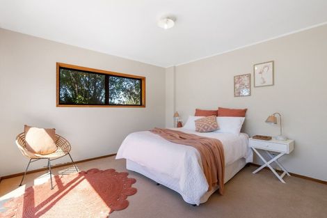 Photo of property in 2/12 East Coast Road, Milford, Auckland, 0620