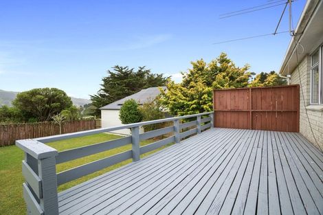 Photo of property in 90 Jamaica Drive, Grenada North, Wellington, 5028