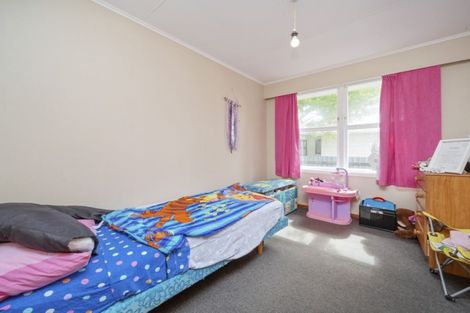 Photo of property in 14 Koromiko Avenue, Hawera, 4610