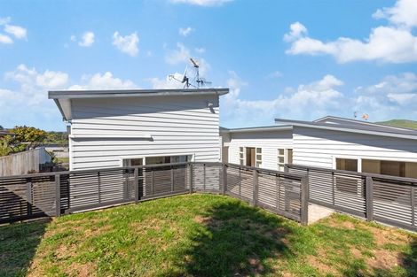 Photo of property in 18 Dusky Crescent, Aotea, Porirua, 5024