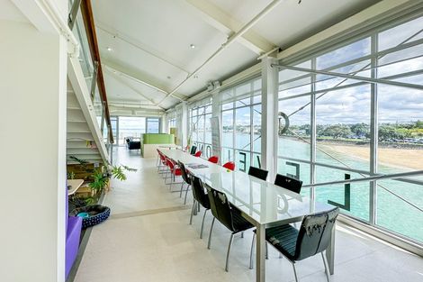 Photo of property in 1 Queens Parade, Devonport, Auckland, 0624