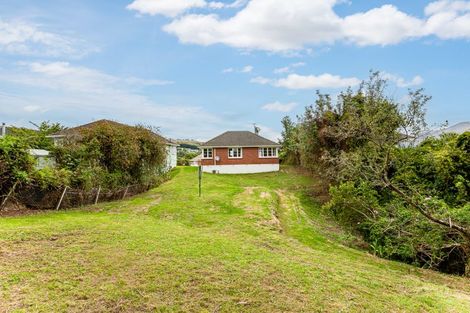 Photo of property in 27 Mckillop Street, Ranui, Porirua, 5024