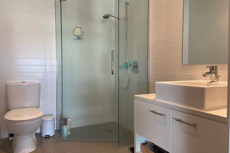 Photo of property in Sentinel Apartments, 904/3 Northcroft Street, Takapuna, Auckland, 0622