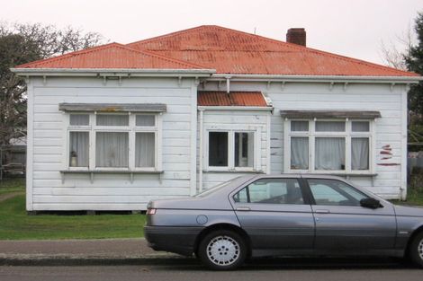 Photo of property in 39 Bourke Street, Palmerston North, 4410