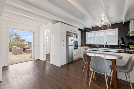 Photo of property in 392 Mahurangi East Road, Snells Beach, 0920