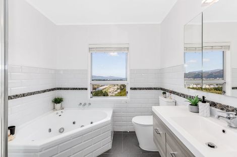 Photo of property in 19 City View Grove, Harbour View, Lower Hutt, 5010