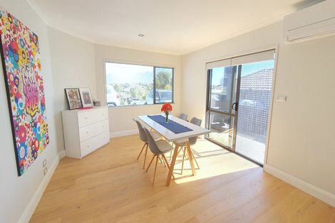 Photo of property in 12 Bloomfield Rise, Stanmore Bay, Whangaparaoa, 0932