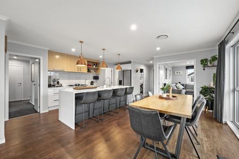 Photo of property in 38 Buddle Road, Wallaceville, Upper Hutt, 5018