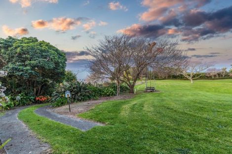 Photo of property in 44 Farley Road, Clarks Beach, Pukekohe, 2679