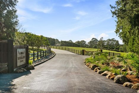 Photo of property in 5 Dysart Lane, Kumeu, 0891