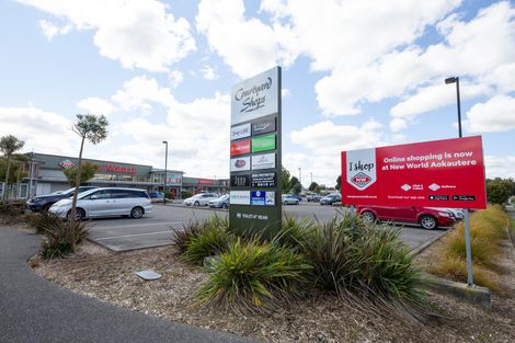 Photo of property in 26 Silicon Way, Fitzherbert, Palmerston North, 4410