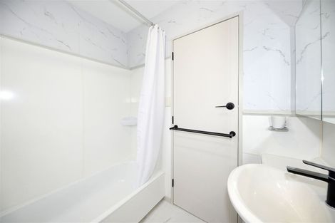 Photo of property in 2/153 Clarence Street, Riccarton, Christchurch, 8011