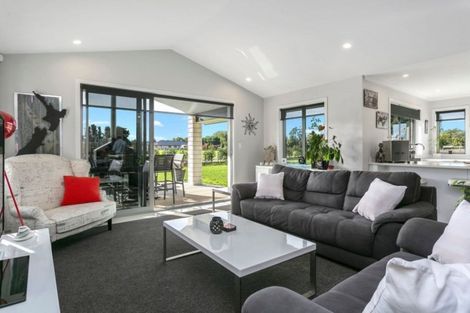 Photo of property in 2/1 Lowe Road, Rukuhia, Hamilton, 3282