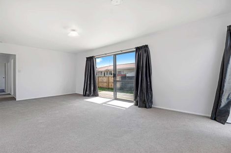 Photo of property in 20b Kentucky Crescent, Nawton, Hamilton, 3200