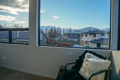 Photo of property in 39 Hyland Street, Wanaka, 9305