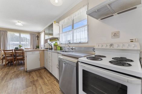 Photo of property in 28 Barling Street, Himatangi Beach, Foxton, 4891