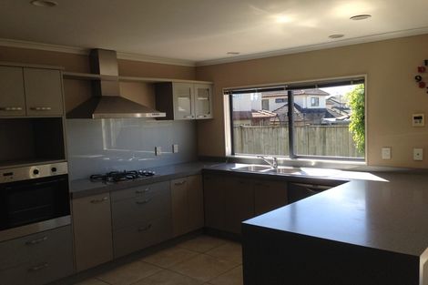 Photo of property in 10 Premwood Road, Flat Bush, Auckland, 2016