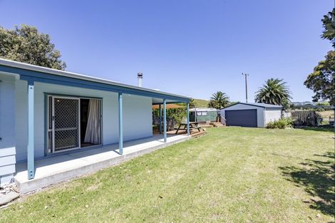 Photo of property in 9 Te Paerahi Road, Porangahau, 4293