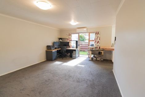 Photo of property in 2/605 Church Street, Terrace End, Palmerston North, 4410