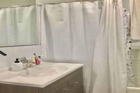 Photo of property in 34 Ceramic Lane, New Lynn, Auckland, 0600