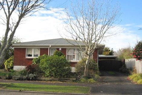 Photo of property in 22 Kensington Place, Fairfield, Hamilton, 3214