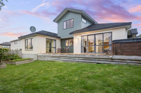 Photo of property in 29 Te Puia Drive, Aotea, Porirua, 5024