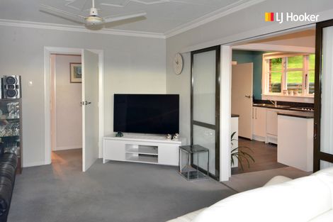 Photo of property in 6 Middleton Road, Kew, Dunedin, 9012