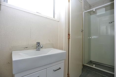 Photo of property in 4/49 Picton Avenue, Riccarton, Christchurch, 8011