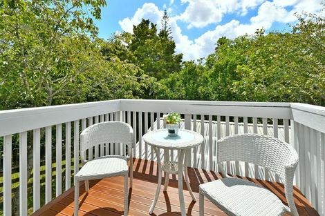 Photo of property in 14 Cameron Place, Drury, 2113