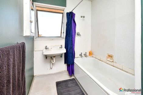 Photo of property in 2/95 Motatau Road, Papatoetoe, Auckland, 2025