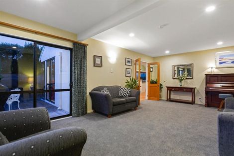 Photo of property in 44 Discovery Drive, Whitby, Porirua, 5024