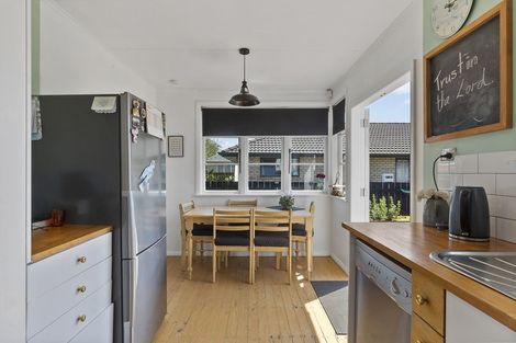 Photo of property in 8 Spenser Road, Enderley, Hamilton, 3214