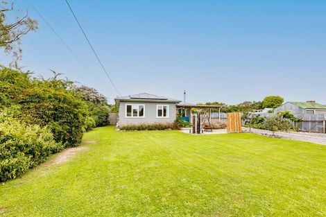 Photo of property in 22 Ross Street, Otane, 4202