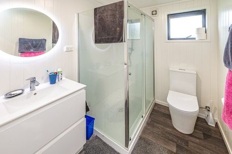 Photo of property in 218 Parahaki Road, Waverley, 4591