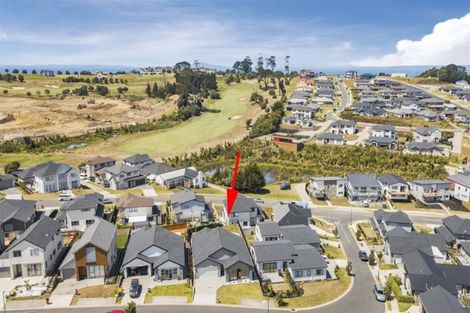 Photo of property in 8 Kaipuke Crescent, Gulf Harbour, Whangaparaoa, 0930