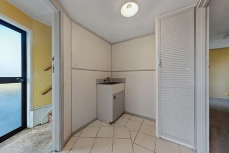 Photo of property in 22 Victoria Avenue, Waiuku, 2123