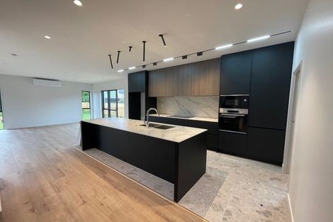 Photo of property in 40e Evelyn Place, Hillcrest, Auckland, 0627