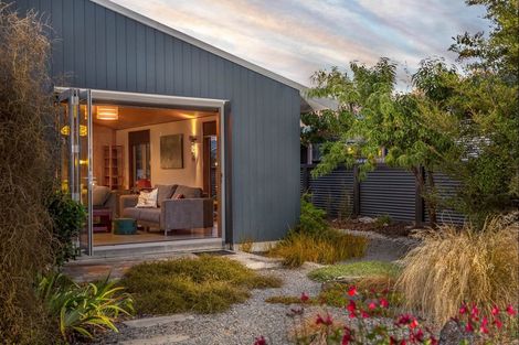 Photo of property in 9 Malcolm Street, Martinborough, 5711